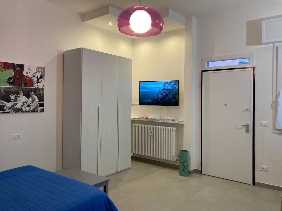 Casa Cirenaica Art House Apartment โบโลญญา ภายนอก รูปภาพ