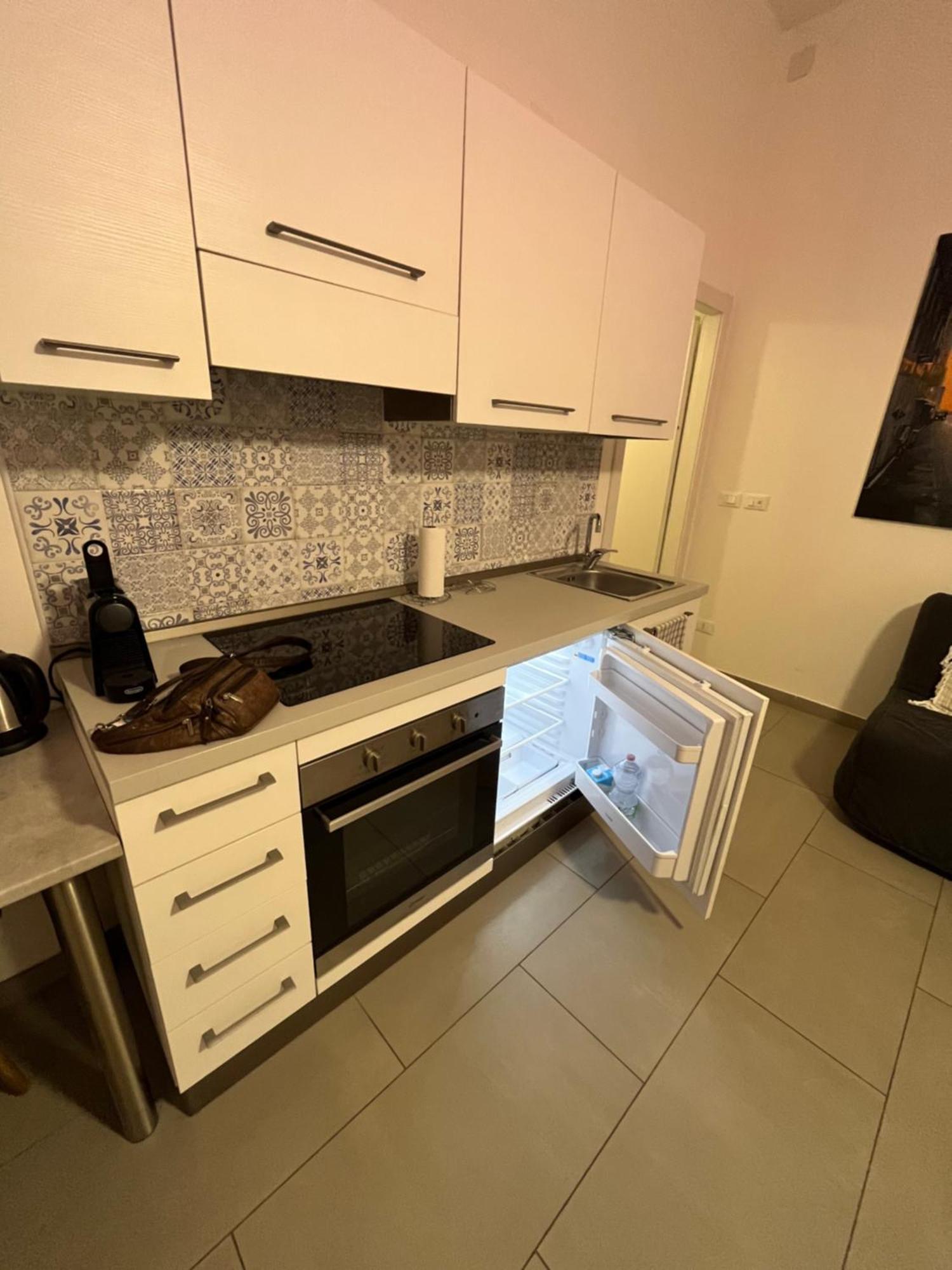 Casa Cirenaica Art House Apartment โบโลญญา ภายนอก รูปภาพ